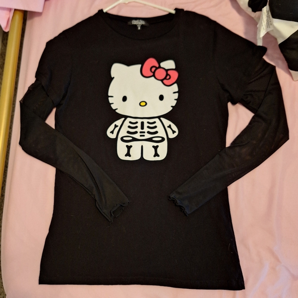 Dolls Kill Hello Kitty Oversized Halloween Shirt